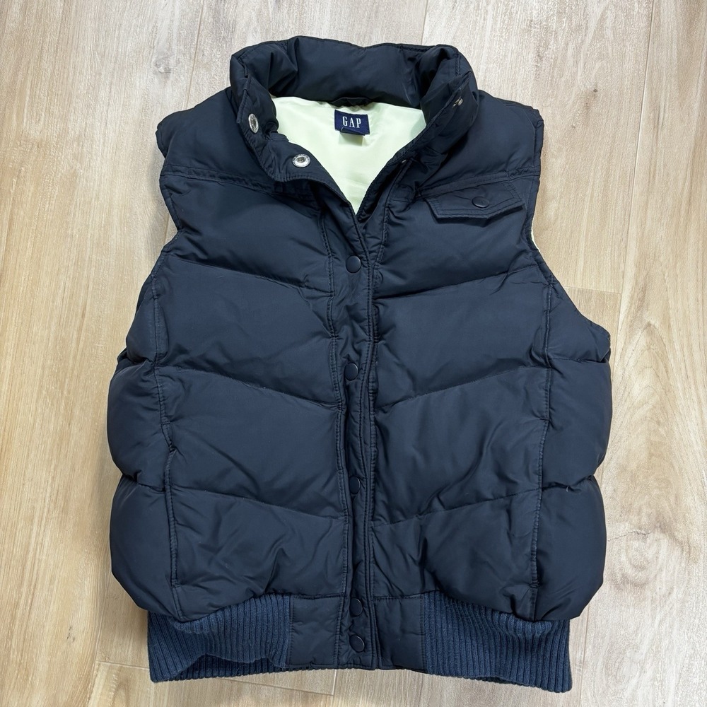 VTG 2004 GAP Down Puffer Vest Mens Med Black Y2K Pockets Snap Closure Outdoor